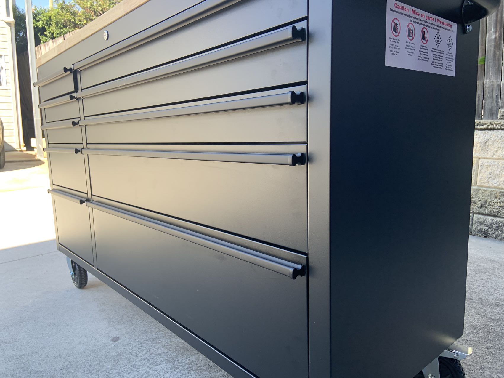 55" 10 Drawer Mobile Workbench Powder Coated Steel Toolbox Cabinet with Wood Top (Black) - Image 6