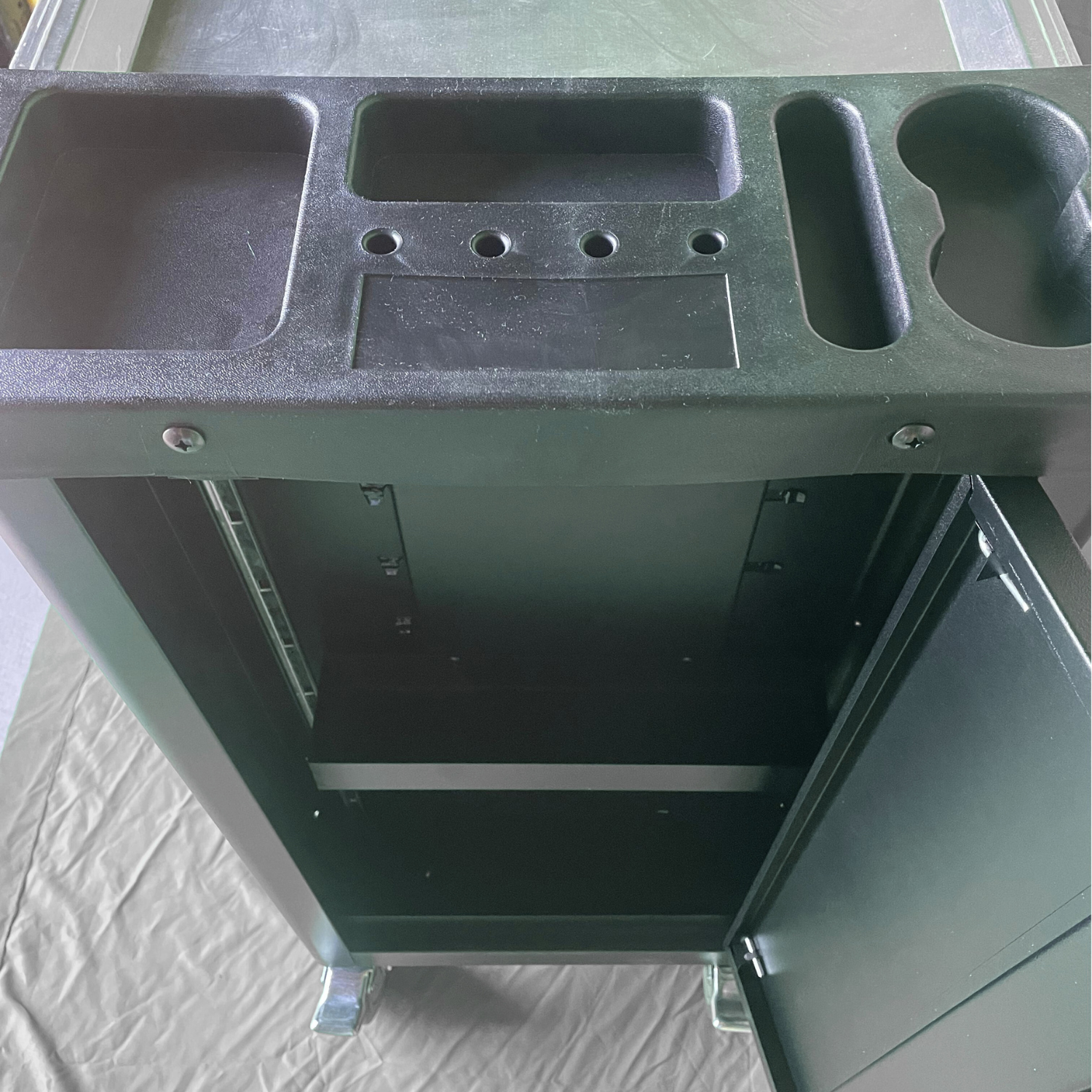 8 Drawer Heavy Duty Steel Mobile Toolbox Tool Cabinet Cart Trolley (Black&Red) - Image 6